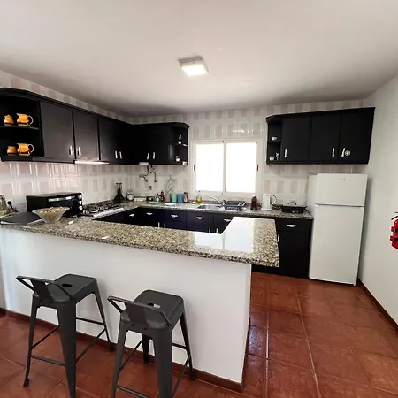 Apartament Meu Quintal 1, Madeira *