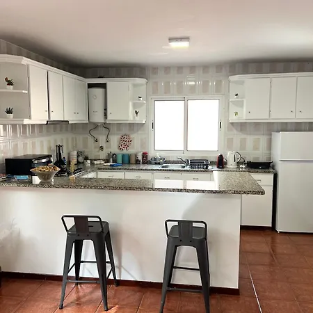 Seaside & Mountain Views & Cozy Retreat Mq1 * Calheta (Madeira)