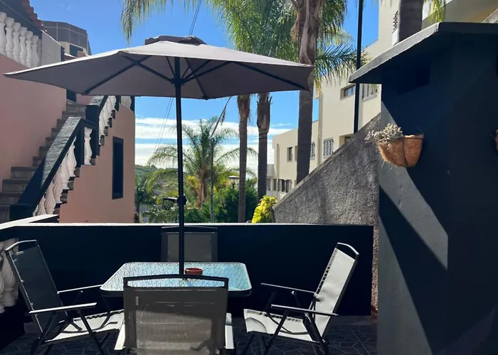 Seaside & Mountain Views & Cozy Retreat Mq1 * Calheta (Madeira)