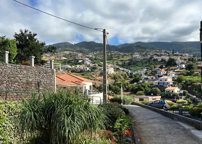 Seaside & Mountain Views & Cozy Retreat Mq1 * Calheta (Madeira)